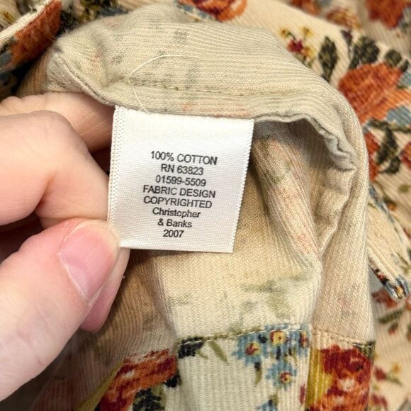 Christopher & Banks Floral Print Corduroy Button Down Size Medium - Picture 6 of 9